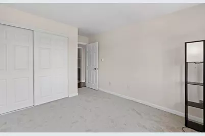 10364 W Whitnall Edge Ct #202, Franklin, WI 53132 - Photo 12