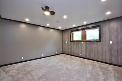 2005  Harris-Highland Dr, Waukesha, WI 53188 - Photo 24