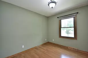 2005 Harris Highland Dr, Waukesha, WI 53188 - Photo 22