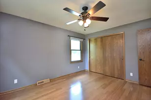 2005 Harris Highland Dr, Waukesha, WI 53188 - Photo 18