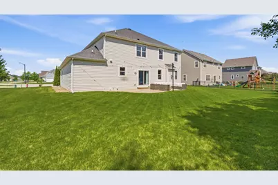 W136N6052  Weyer Farm Dr, Menomonee Falls, WI 53051 - Photo 56