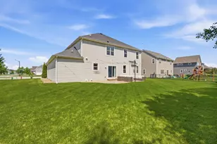 W136N6052 Weyer Farm Dr, Menomonee Falls, WI 53051 - Photo 56
