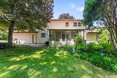 N76W14597  North Point Dr, Menomonee Falls, WI 53051 - Photo 40