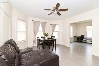 6819  25th Ave, Kenosha, WI 53143 - Photo 8