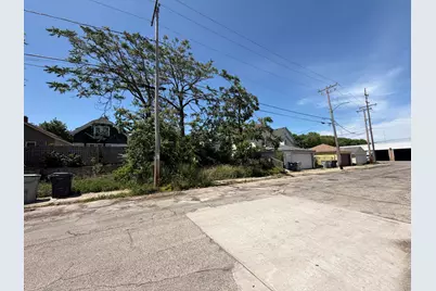 3746 N 2nd Ln, Milwaukee, WI 53212 - Photo 74