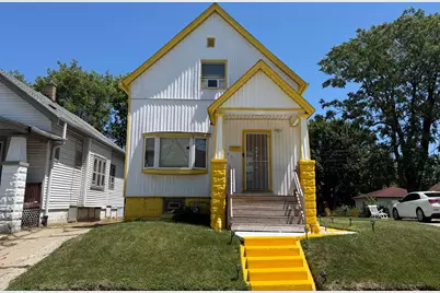 3746 N 2nd Ln, Milwaukee, WI 53212 - Photo 2