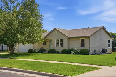 420  Wagner Dr, Clinton, WI 53525 - Photo 2
