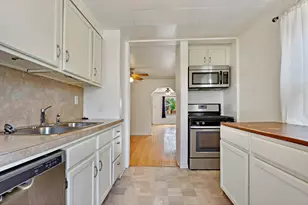 4126 18th Ave, Kenosha, WI 53140 - Photo 8