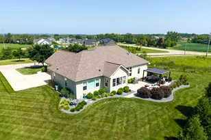 W129S8726 Boxhorn Reserve Dr, Muskego, WI 53150 - Photo 56