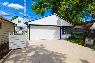 311 N 110th St, Wauwatosa, WI 53226 - Photo 12