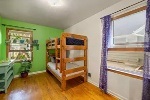 311 N 110th St, Wauwatosa, WI 53226 - Photo 10