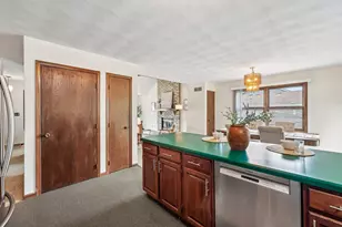 6161 S New York Ave, Cudahy, WI 53110 - Photo 14