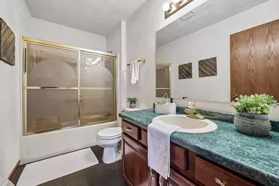 6161 S New York Ave, Cudahy, WI 53110 - Photo 20