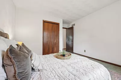 6161 S New York Ave, Cudahy, WI 53110 - Photo 22