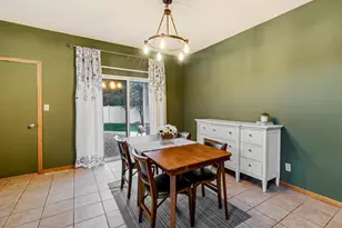 3822 S Centennial Cir, Milwaukee, WI 53221 - Photo 8
