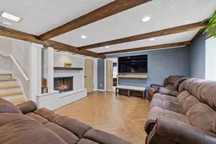 795 W Monrovia Ave, Glendale, WI 53217 - Photo 22