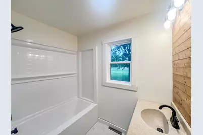 709  Wolcott St, Sparta, WI 54656 - Photo 12