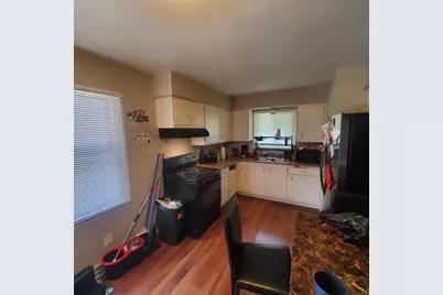 6716 N 55th St, Milwaukee, WI 53223 - Photo 2