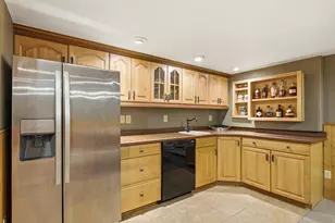 1990 Kettle Side Ct, Richfield, WI 53076 - Photo 24