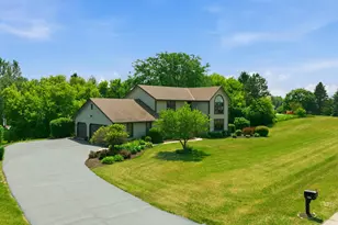 1990 Kettle Side Ct, Richfield, WI 53076 - Photo 36