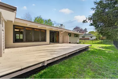 807 E Wahner Pl, Bayside, WI 53217 - Photo 40