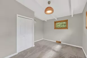 807 E Wahner Pl, Bayside, WI 53217 - Photo 26