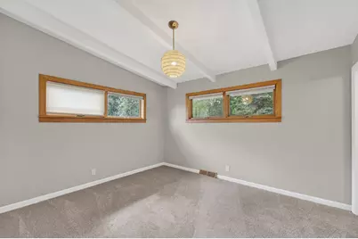 807 E Wahner Pl, Bayside, WI 53217 - Photo 24