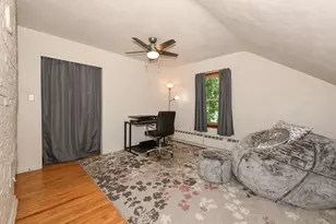 5769 N River Forest Dr, Glendale, WI 53209 - Photo 28