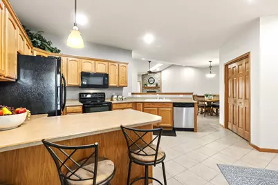 113  Community Dr, Fall River, WI 53932 - Photo 6