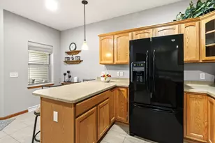 113 Community Dr, Fall River, WI 53932 - Photo 8