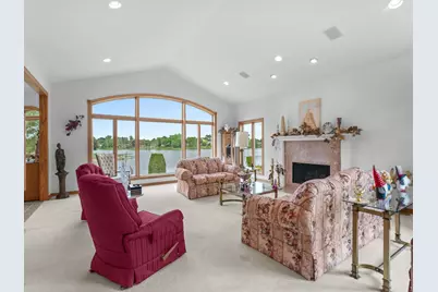 1505  Blue Heron Dr, Two Rivers, WI 54241 - Photo 18