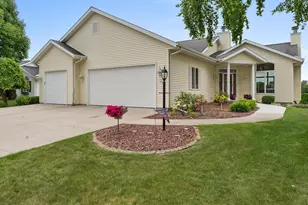 1505 Blue Heron Dr, Two Rivers, WI 54241 - Photo 8