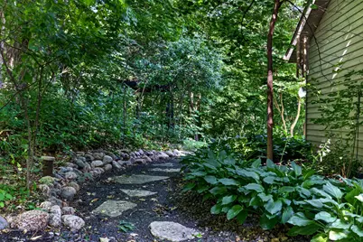 315  Kettle Ct, Slinger, WI 53086 - Photo 30