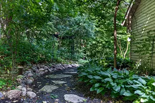 315 Kettle Ct, Slinger, WI 53086 - Photo 30