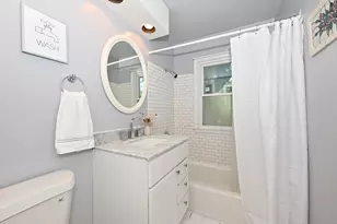 5029 W Fillmore Dr, Milwaukee, WI 53219 - Photo 10