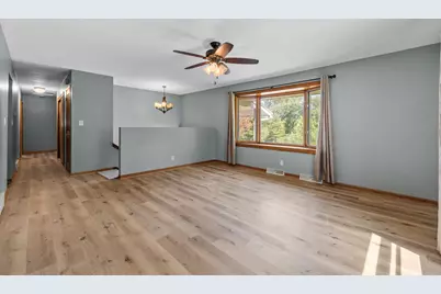 4003  Margolis Dr, West Bend, WI 53095 - Photo 8