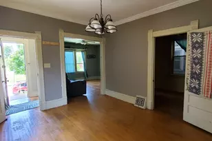 1028 S 32nd St, Milwaukee, WI 53215 - Photo 30