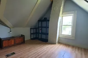 1028 S 32nd St, Milwaukee, WI 53215 - Photo 24