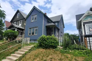 1028 S 32nd St, Milwaukee, WI 53215 - Photo 4