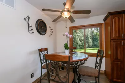 W155N5414  Balsam Dr, Menomonee Falls, WI 53051 - Photo 8
