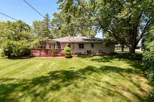 W155N5414 Balsam Dr, Menomonee Falls, WI 53051 - Photo 32