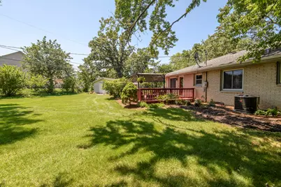 W155N5414  Balsam Dr, Menomonee Falls, WI 53051 - Photo 38
