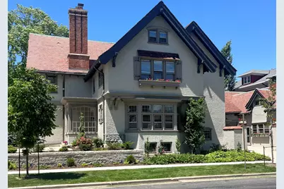 2928 E Kenwood Blvd, Milwaukee, WI 53211 - Photo 2