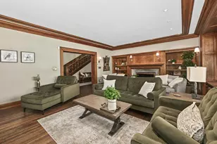 2928 E Kenwood Blvd, Milwaukee, WI 53211 - Photo 8