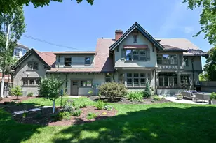 2928 E Kenwood Blvd, Milwaukee, WI 53211 - Photo 50