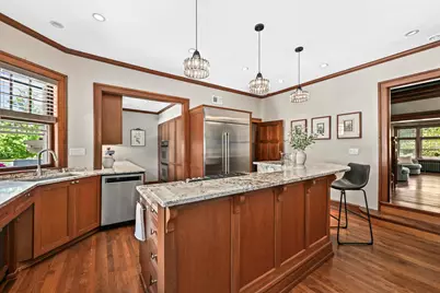 2928 E Kenwood Blvd, Milwaukee, WI 53211 - Photo 30