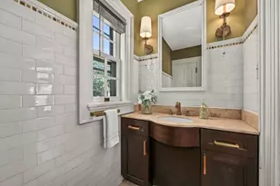 2928 E Kenwood Blvd, Milwaukee, WI 53211 - Photo 6