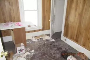 2365 N 6th St, Milwaukee, WI 53212 - Photo 12