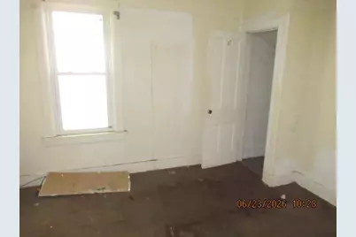 2365 N 6th St #2367, Milwaukee, WI 53212 - Photo 6
