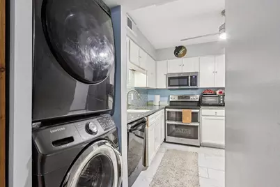 3759 N 88th St #106, Milwaukee, WI 53222 - Photo 8